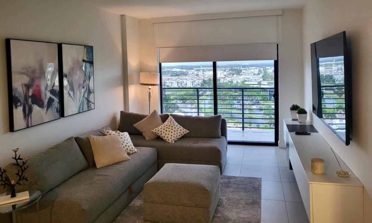 Downtown Doral, Florida. New Condo Style Resort. Экстерьер фото