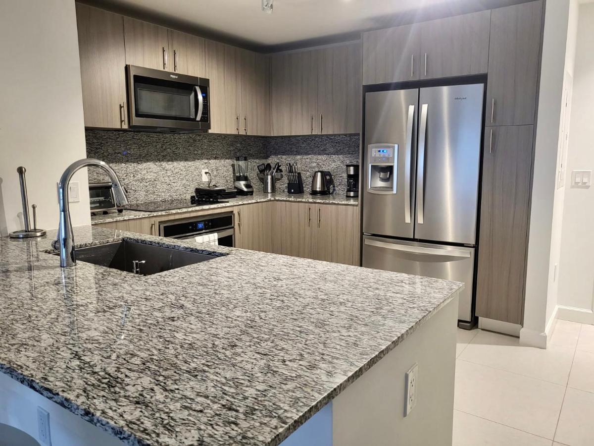 Downtown Doral, Florida. New Condo Style Resort. Экстерьер фото